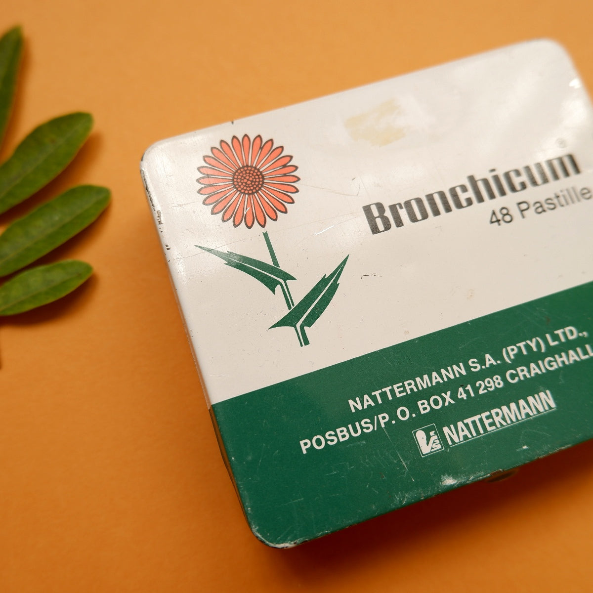 Bronchicum Paint tin