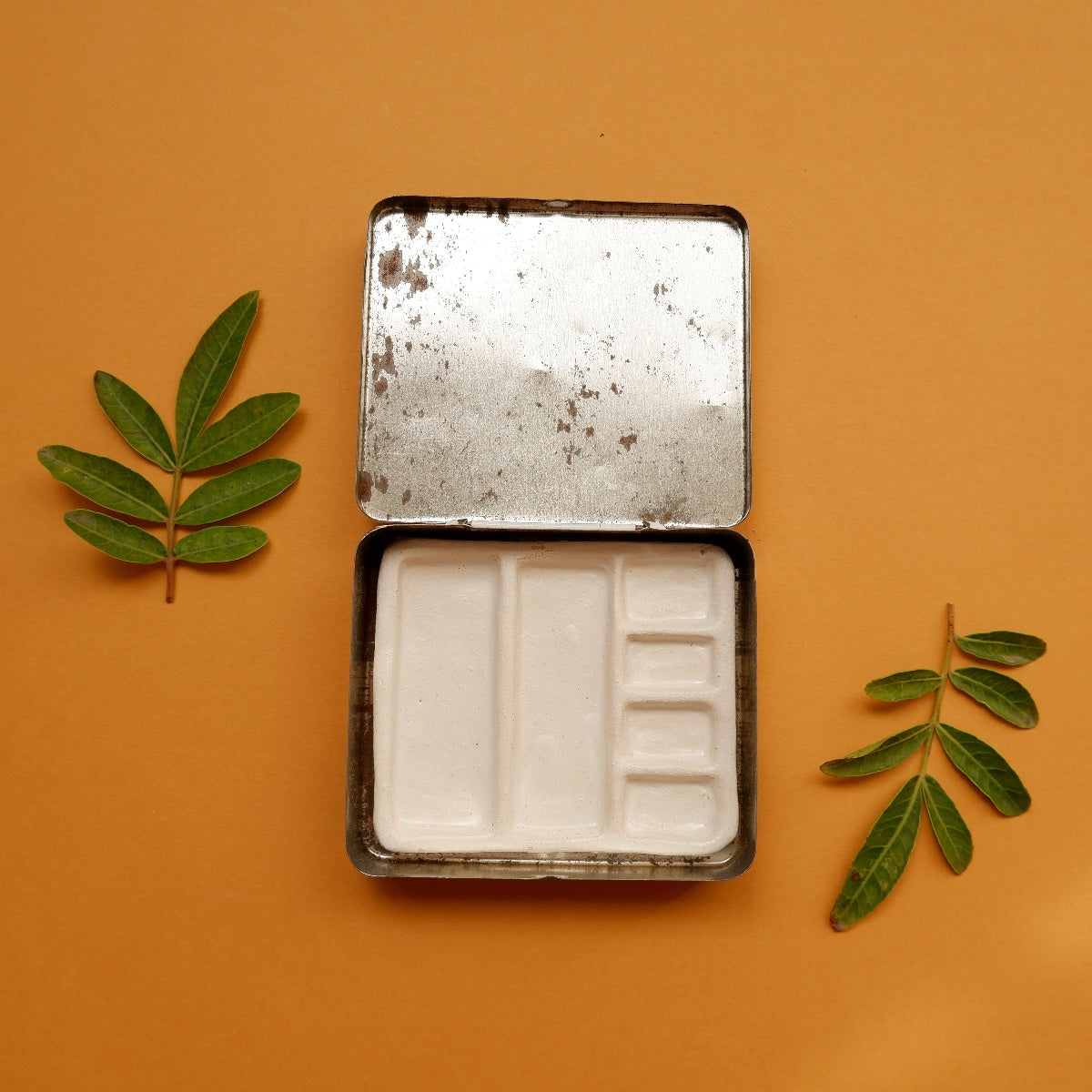 Bronchicum Paint tin