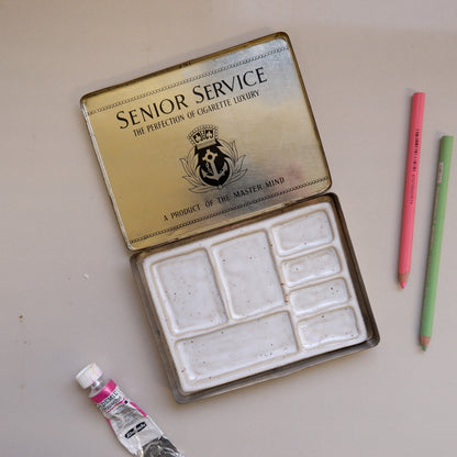 Senior service paint tin